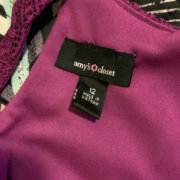 Girls purple dress - Picture 4 of 4